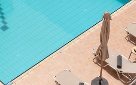 Thelesi Apartments